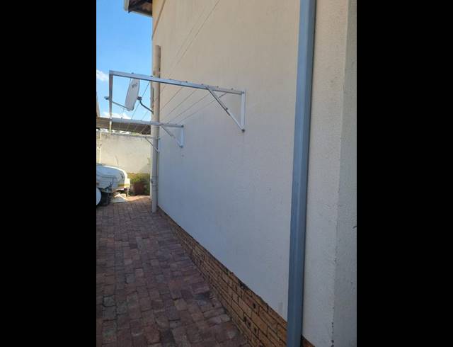 3 BEDROOM HOUSE FOR SALE IN KYA SANDS